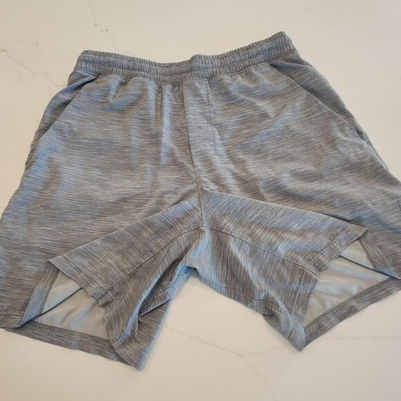 Lululemon Sz M Pacebreaker Shorts Lined Men’s 7 in Gray Gym Workout Running - Picture 5 of 9